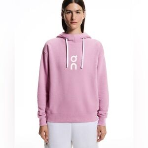 On Running Club Hoodie Sakura